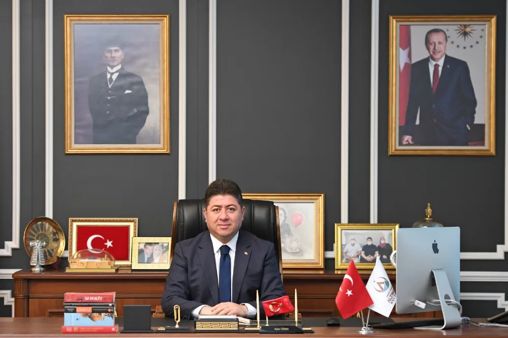 BAŞKAN TÖREN, 