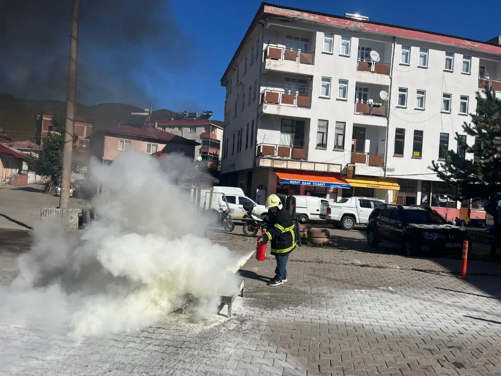 ORDU İTFAİYESİ, GÖNÜLLÜ İTFAİYECİLERİ EĞİTİYOR