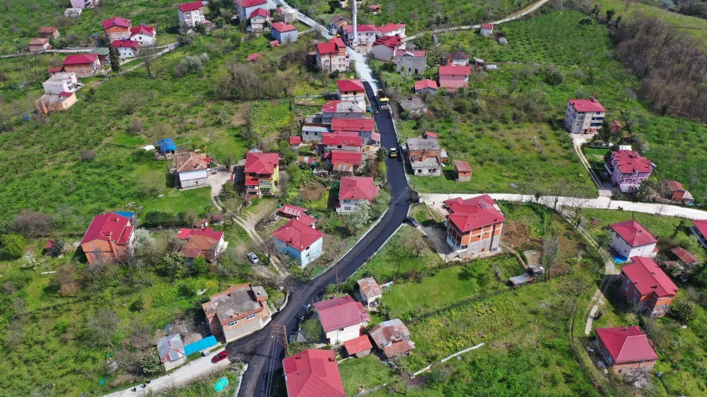 ÖCELİ YOLU ASFALTLANIYOR